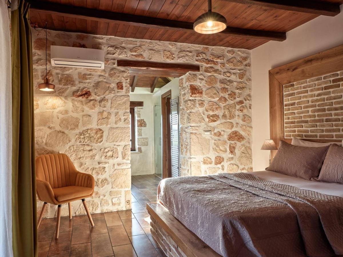 Villa Meralia Anafonítria 外观 照片