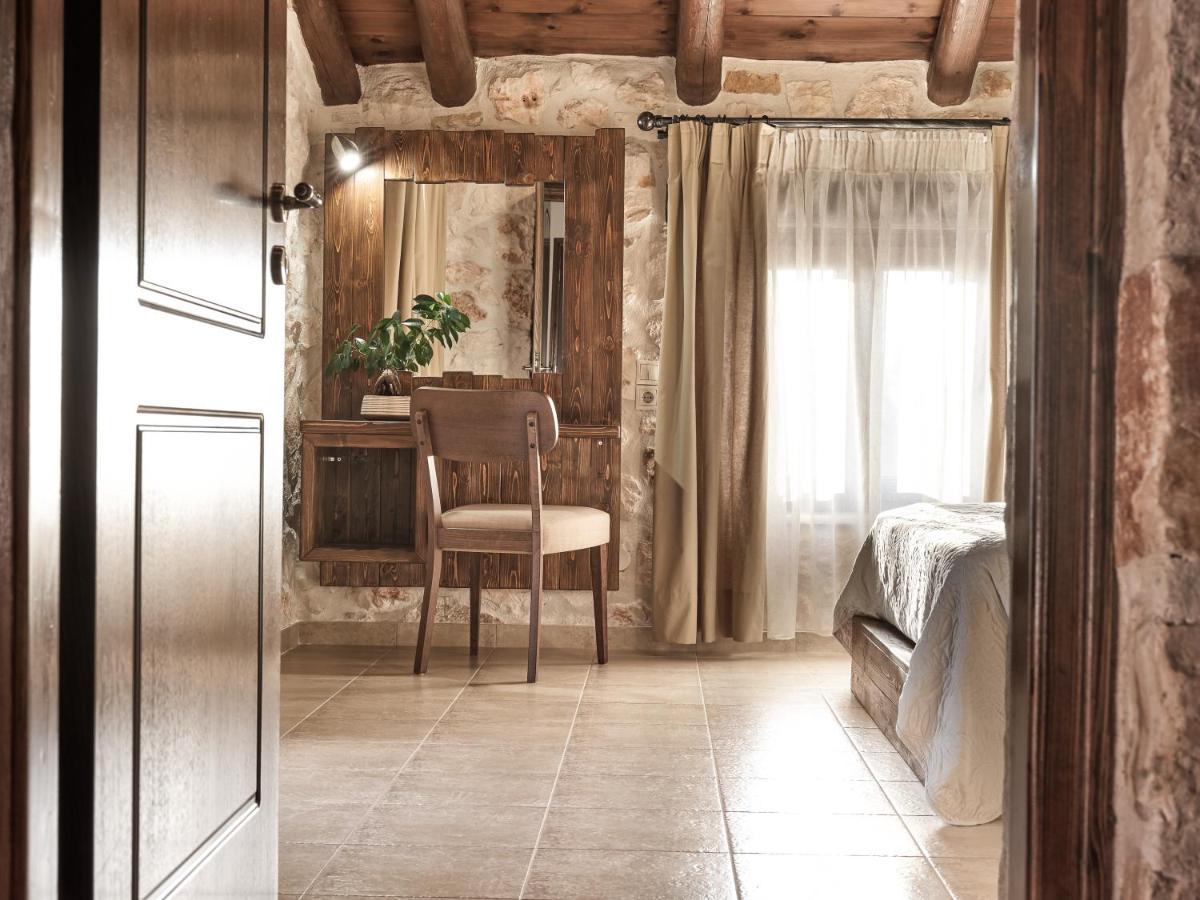 Villa Meralia Anafonítria 外观 照片