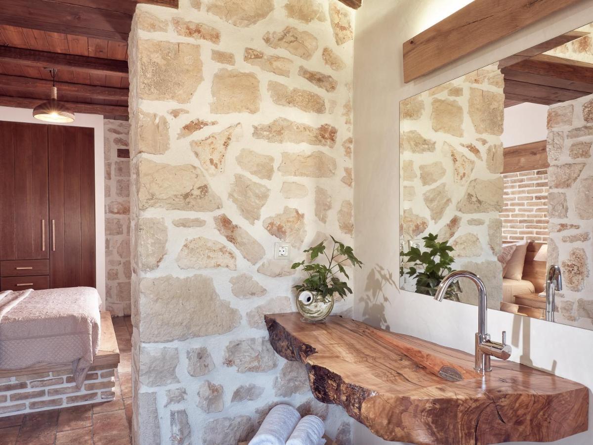 Villa Meralia Anafonítria 外观 照片